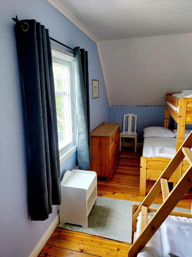 Solrik Beliggenhet I Lofotens Storste Fiskevaer Villa Ballstad Luaran gambar